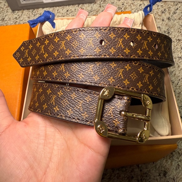 Brand New Louis Vuitton M9943 Sanchur Martier Belt - Picture 1 of 5
